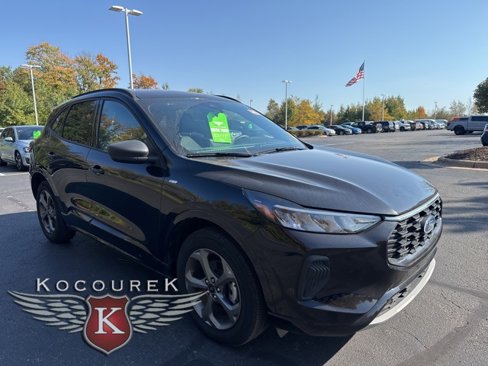 Used 2023 Ford Escape ST-Line w/ Tech Pack #1 image 1