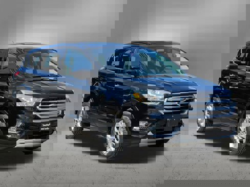 Used 2017 Ford Escape SE image 7