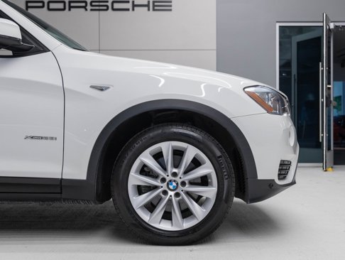 Used 2017 BMW X3 xDrive28i image 11