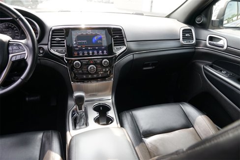Used 2020 Jeep Grand Cherokee Limited w/ Premium Lighting Group image 20
