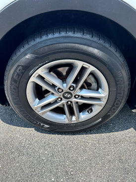 Used 2017 Hyundai Santa Fe Sport image 9
