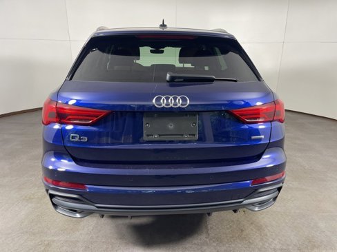 Used 2021 Audi Q3 2.0T Premium w/ Convenience Package image 6