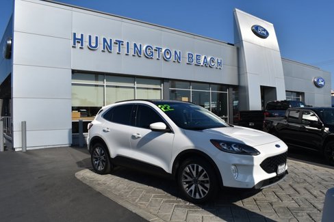 Used 2022 Ford Escape Titanium image 1