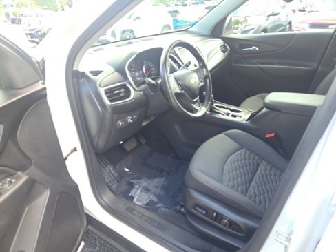 Used 2021 Chevrolet Equinox LT image 11