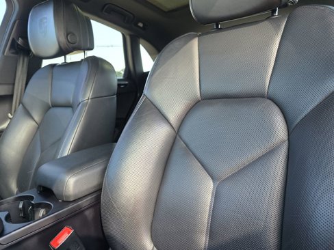 Used 2018 Porsche Macan S w/ Premium Package Plus image 5