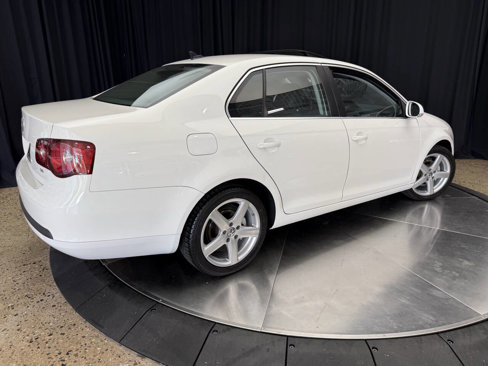 Used 2009 Volkswagen Jetta SE image 8