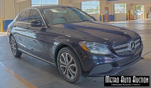 Used 2017 Mercedes-Benz C 300 4MATIC Sedan image 2
