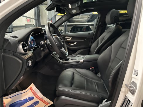 Certified 2021 Mercedes-Benz GLC 300 4MATIC image 26
