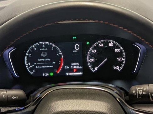 Certified 2025 Honda Pilot Sport image 10