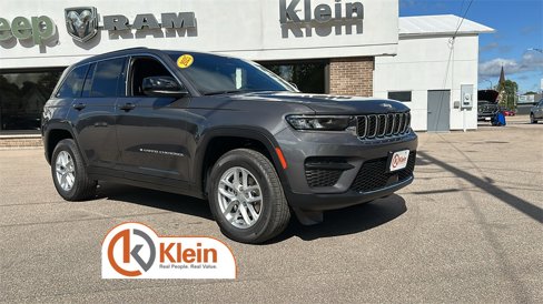 New 2025 Jeep Grand Cherokee Laredo X w/ Luxury Tech Group I image 1