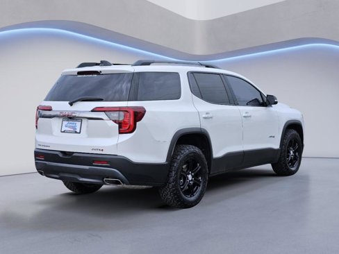 Used 2021 GMC Acadia AT4 w/ Technology Package image 4