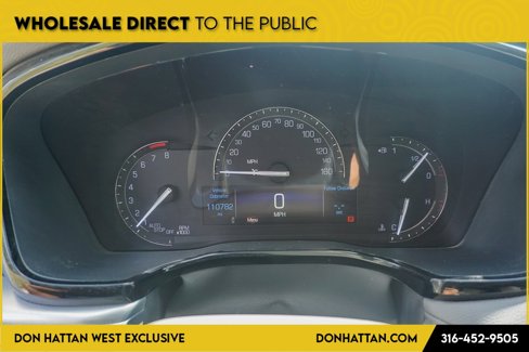 Used 2017 Cadillac XT5 Luxury w/ Driver Awareness Package image 6