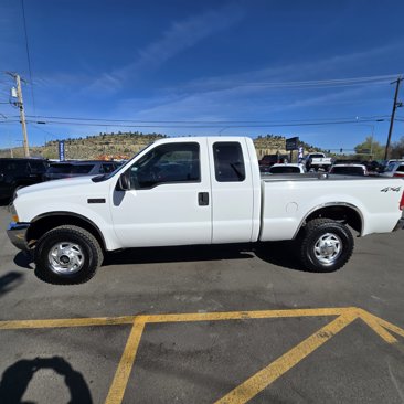 Used 2004 Ford F250 XLT image 6