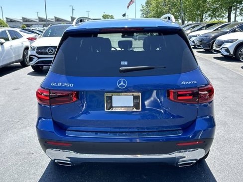 Certified 2024 Mercedes-Benz GLB 250 4MATIC image 9
