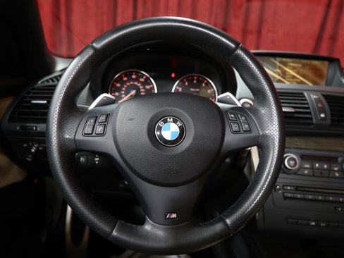 Used 2013 BMW 135i Convertible image 18