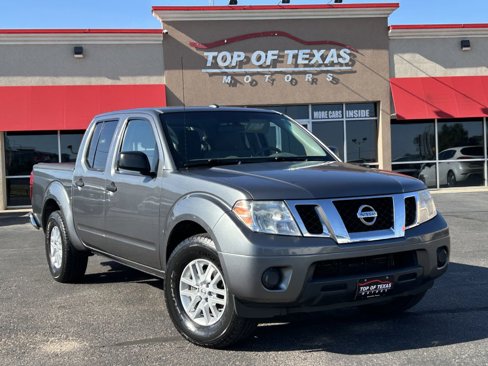Used 2018 Nissan Frontier SV image 16