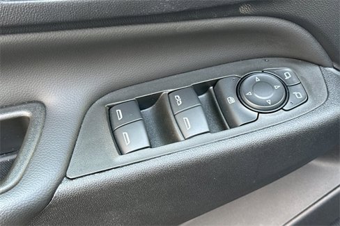 Used 2024 Chevrolet Equinox LT image 12