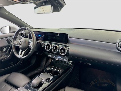Used 2020 Mercedes-Benz A 220 4MATIC image 30