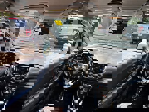 Certified 2021 Chevrolet Trax LT w/ Driver Confidence Package image 33