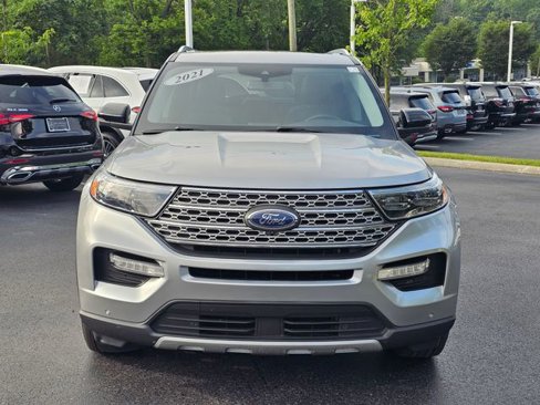 Used 2021 Ford Explorer Limited w/ Equipment Group 301A image 4