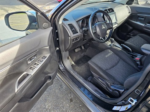 Used 2021 Mitsubishi Outlander Sport SE image 15