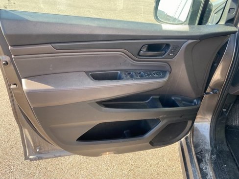 Used 2019 Honda Odyssey Touring image 18