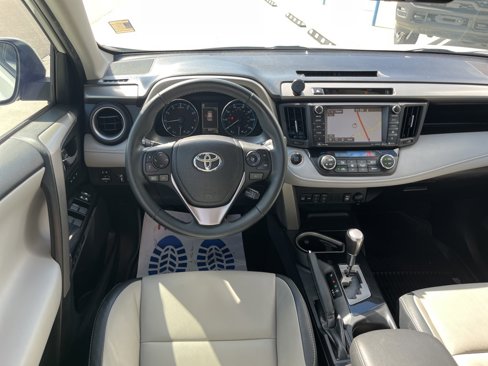 Used 2016 Toyota RAV4 Limited image 14