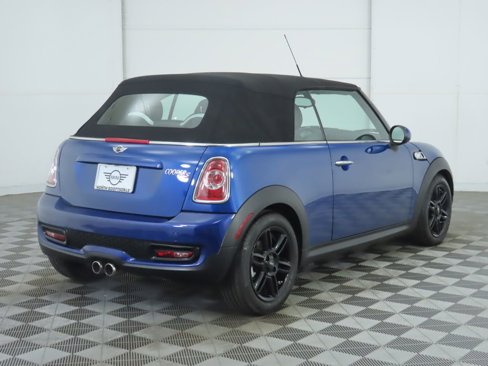 Used 2014 MINI Cooper S image 13