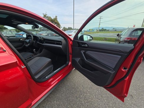 New 2025 Volkswagen Jetta GLI Autobahn image 10