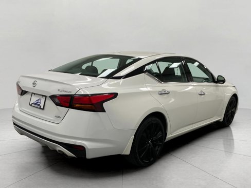Used 2019 Nissan Altima 2.5 Platinum image 4
