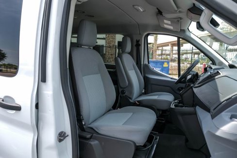 Used 2019 Ford Transit 150 XLT image 30