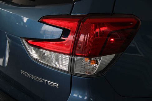Used 2021 Subaru Forester Limited w/ Popular Package #3 image 18