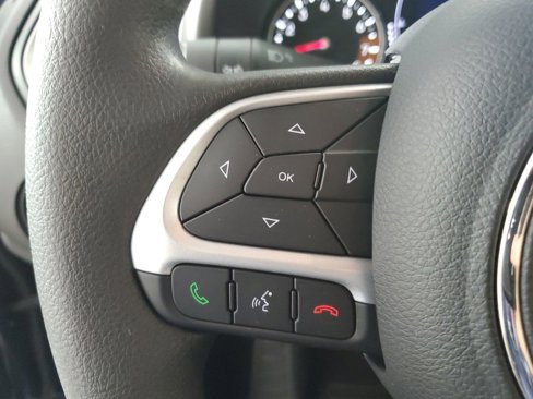 Used 2021 Jeep Renegade Sport w/ Sport Appearance Group image 23