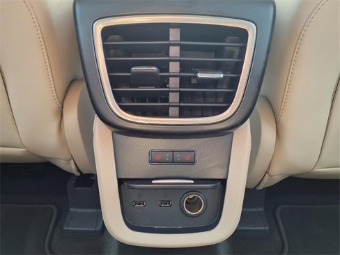 Used 2019 Lincoln Nautilus Reserve image 10