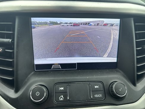 Used 2021 GMC Acadia SLE w/ Driver Convenience Package image 21