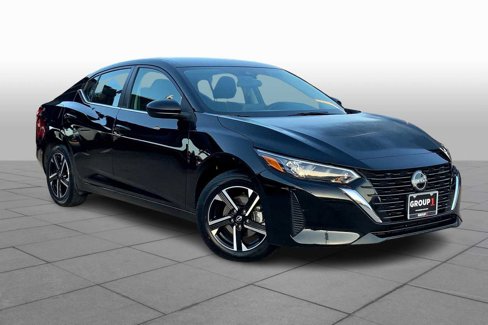 Used 2024 Nissan Sentra SV image 2