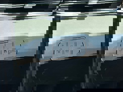 Certified 2024 Hyundai Elantra Limited image 28