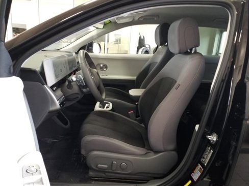Used 2022 Hyundai Ioniq 5 SE w/ Cargo Package image 14