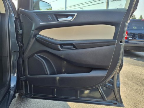 Certified 2022 Ford Edge SEL w/ Convenience Package image 14