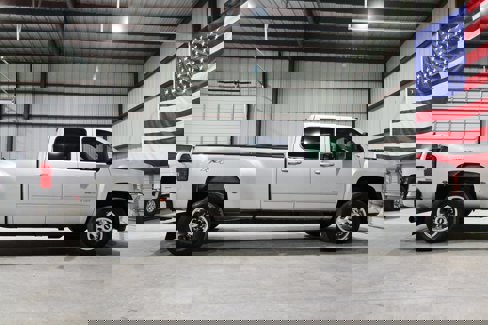Used 2011 Chevrolet Silverado 3500 LTZ w/ LTZ Plus Package image 12