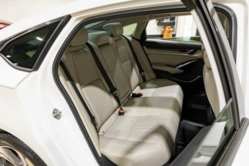 Used 2018 Honda Accord EX-L image 32