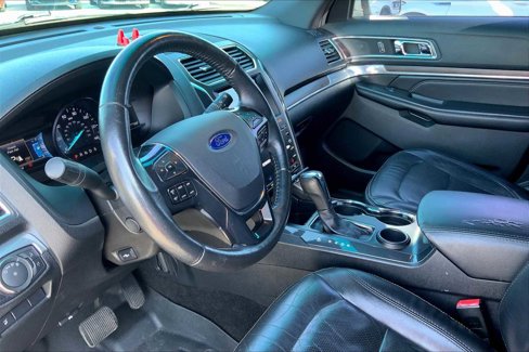 Used 2016 Ford Explorer Limited image 17