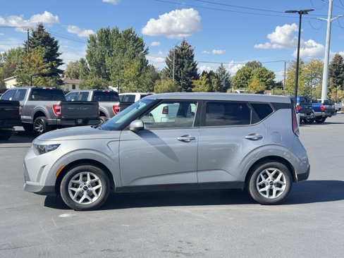 Used 2023 Kia Soul LX w/ Option Group 015 image 4