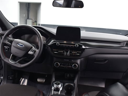 Used 2024 Ford Escape ST-Line image 9