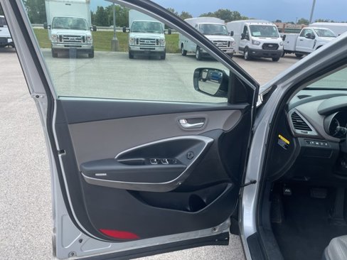 Used 2018 Hyundai Santa Fe Sport image 19