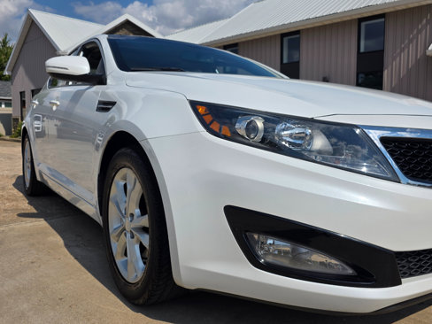 Used 2012 Kia Optima EX w/ Premium Pkg image 24