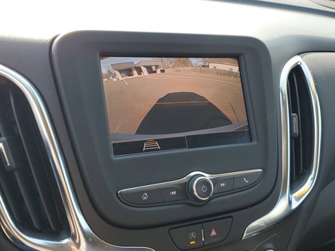 Used 2022 Chevrolet Equinox LT image 24