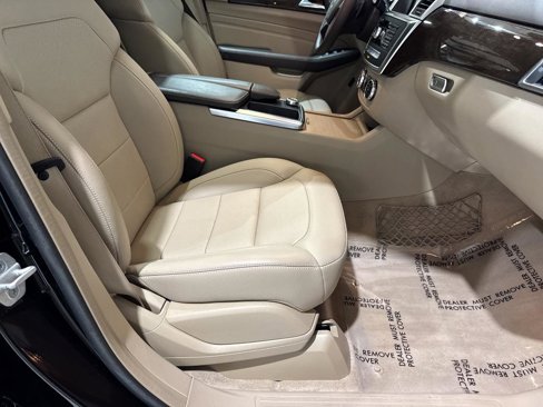 Used 2015 Mercedes-Benz ML 350 4MATIC image 55