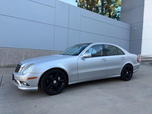Used 2008 Mercedes-Benz E 350 Sedan image 17