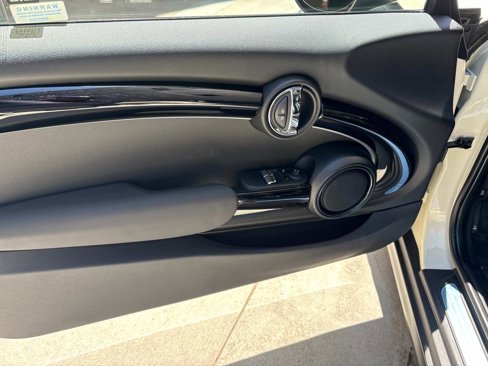 Certified 2023 MINI Cooper S image 8